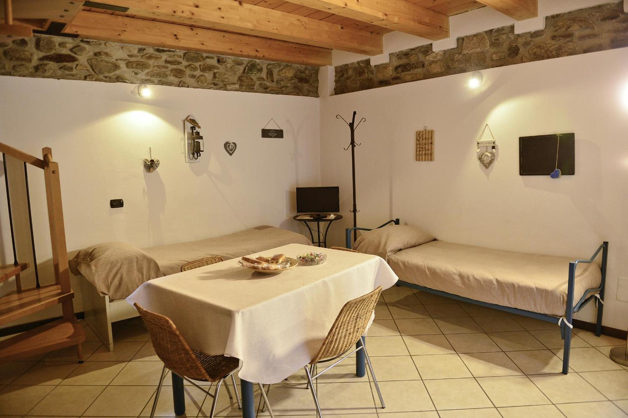 Ferienwohnung A Casa Di Sole Brovello Exterior foto